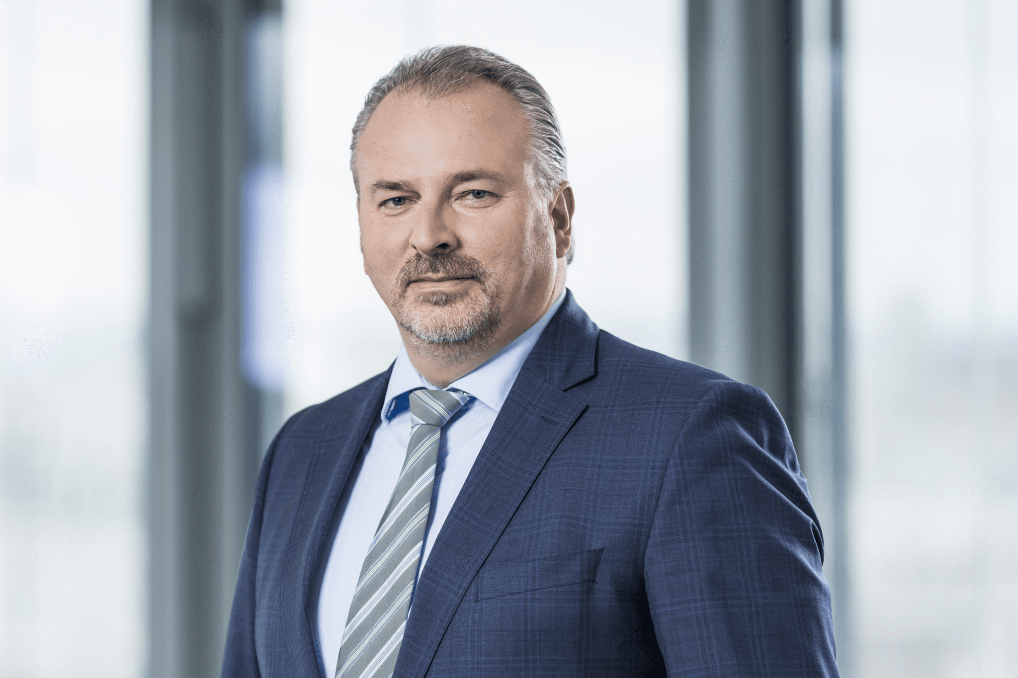 Lebenslauf Michael Laminger – Multicont Wirtschaftsprüfung und ...